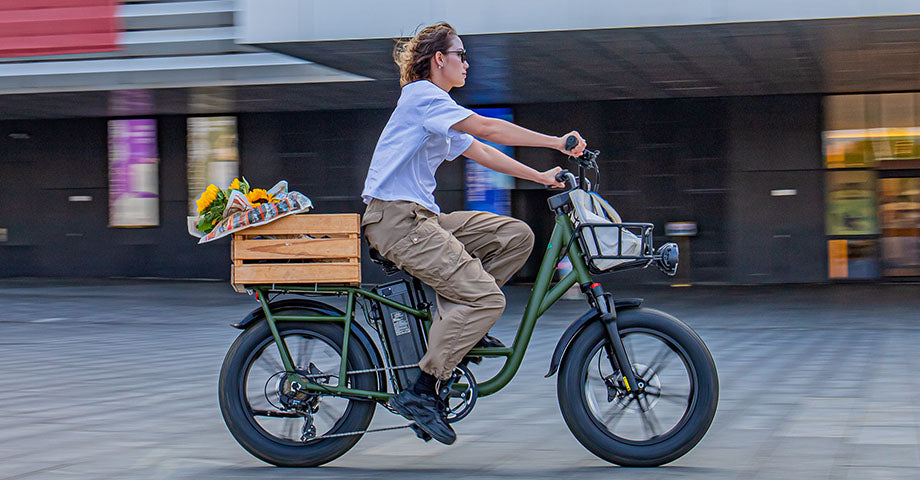 Woman rides Fiido T1Pro to go shopping