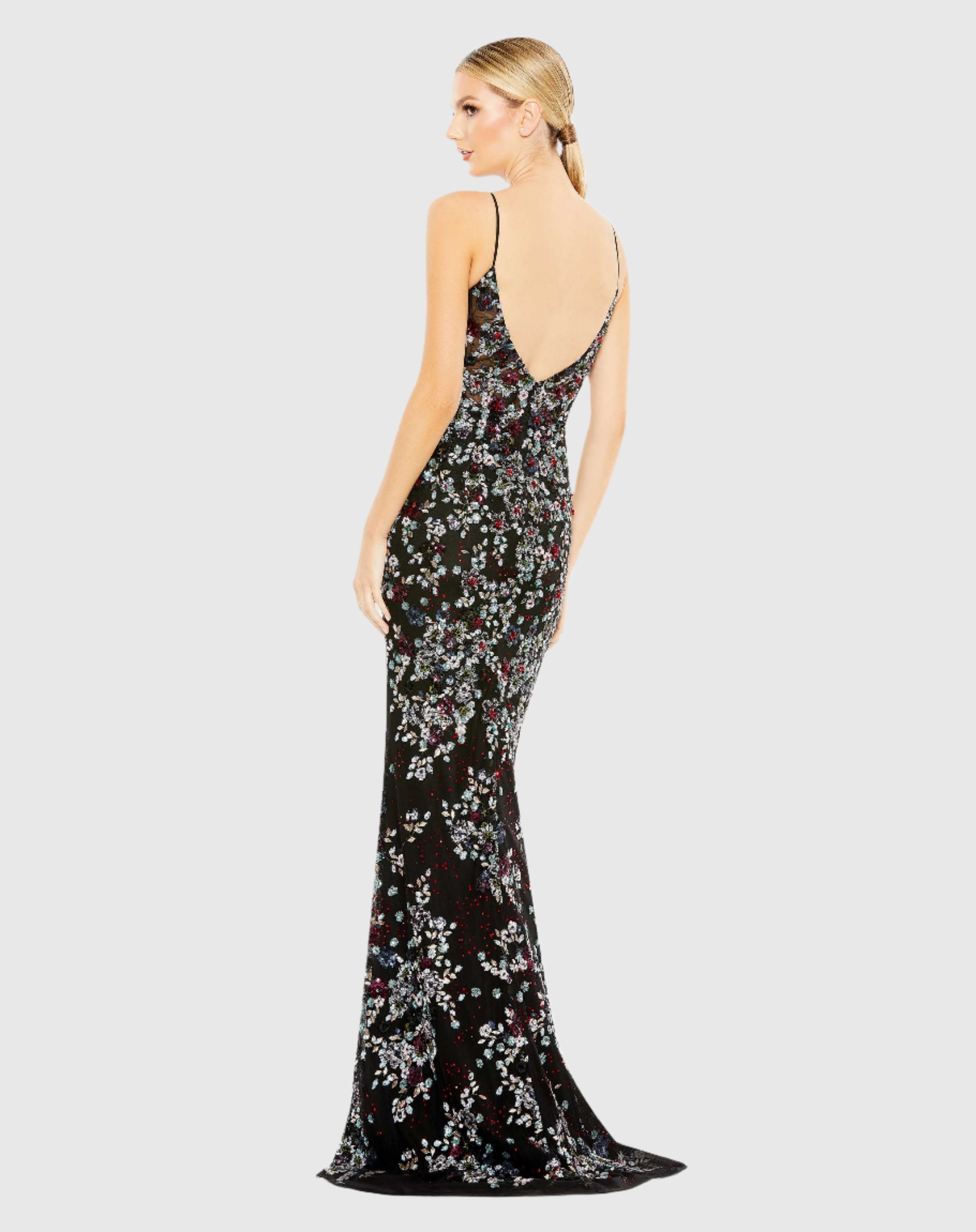 Embellished Plunge Neck Sleeveless Trumpet Gown – Mac Duggal