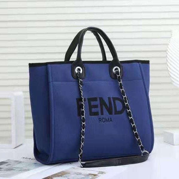 Fendi new fashion lady's all-match large-capacity shoulder bag