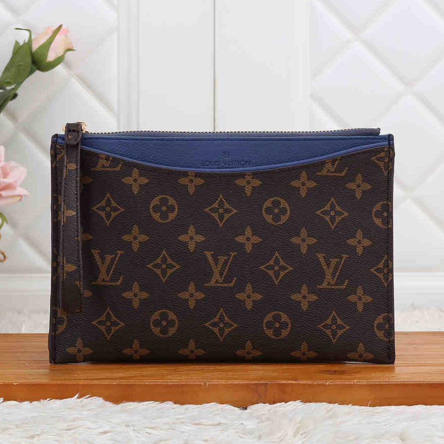 LV Louis Vuitton Women Makeup Bags Handbag Men's Business Bag Louis Vuitton Classic Clutch Bag B