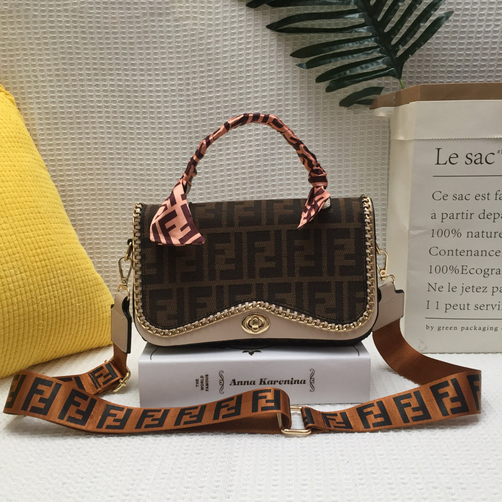 Fendi new wide shoulder strap ladies flap shoulder bag