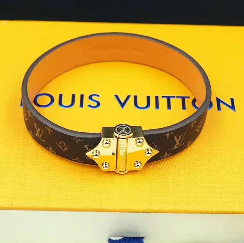 LV Louis Vuitton Newest Popular Couple Personality Leather Buckl