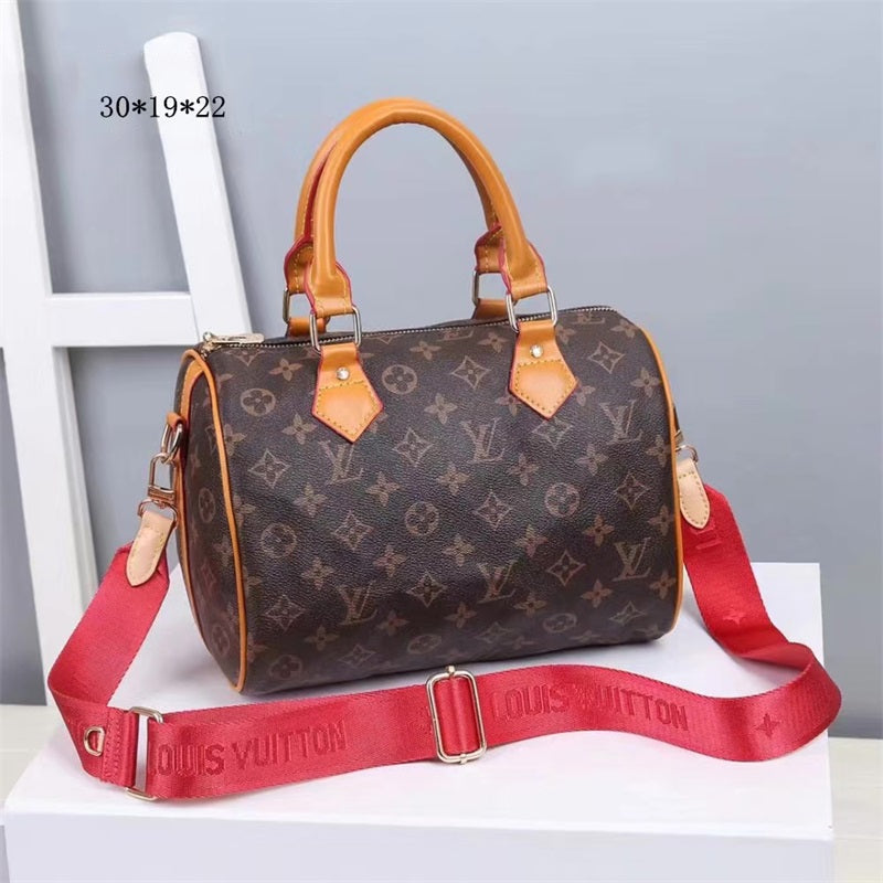 Louis Vuitton LV Women's Handbag Shoulder Bag Travel Bag