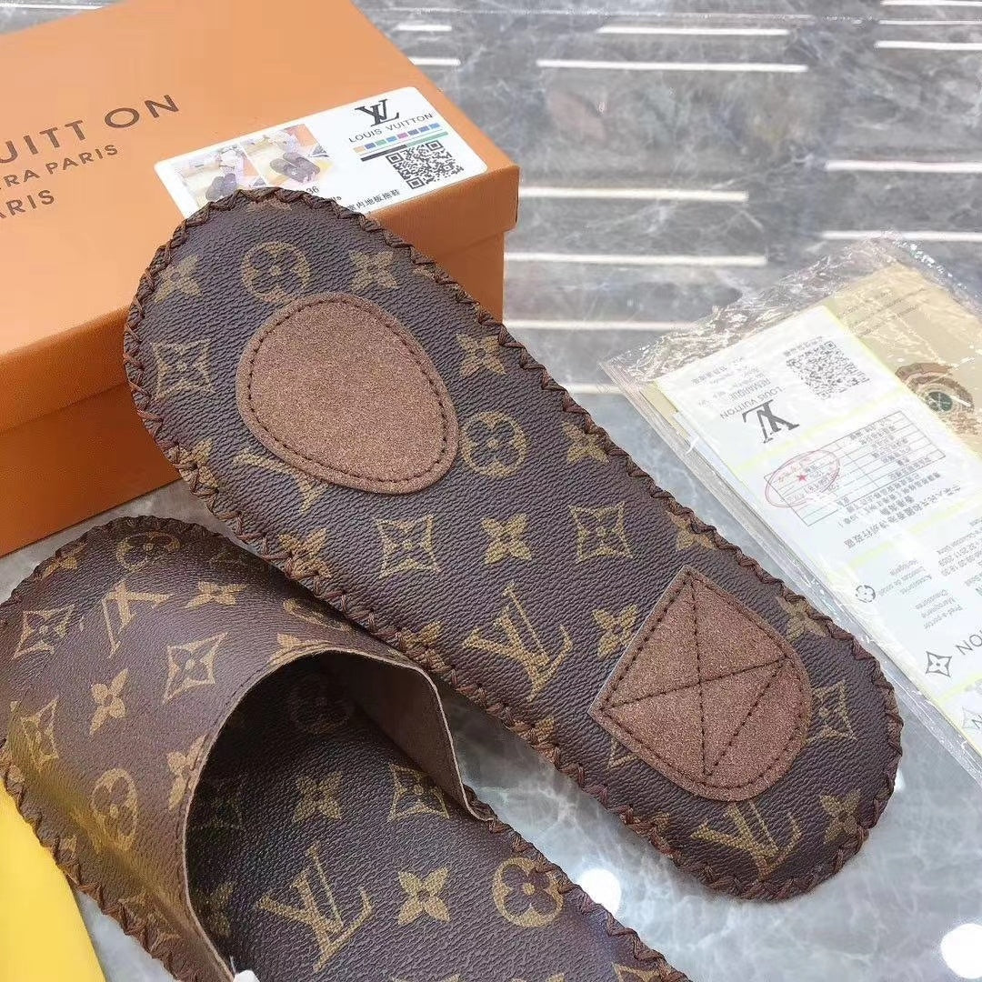 LV Louis Vuitton trend printing letters casual home wear slipper