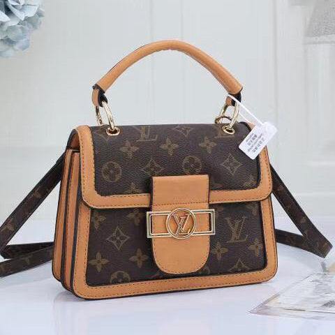 Louis Vuitton LV Women's Handbag Bag Shoulder Bag