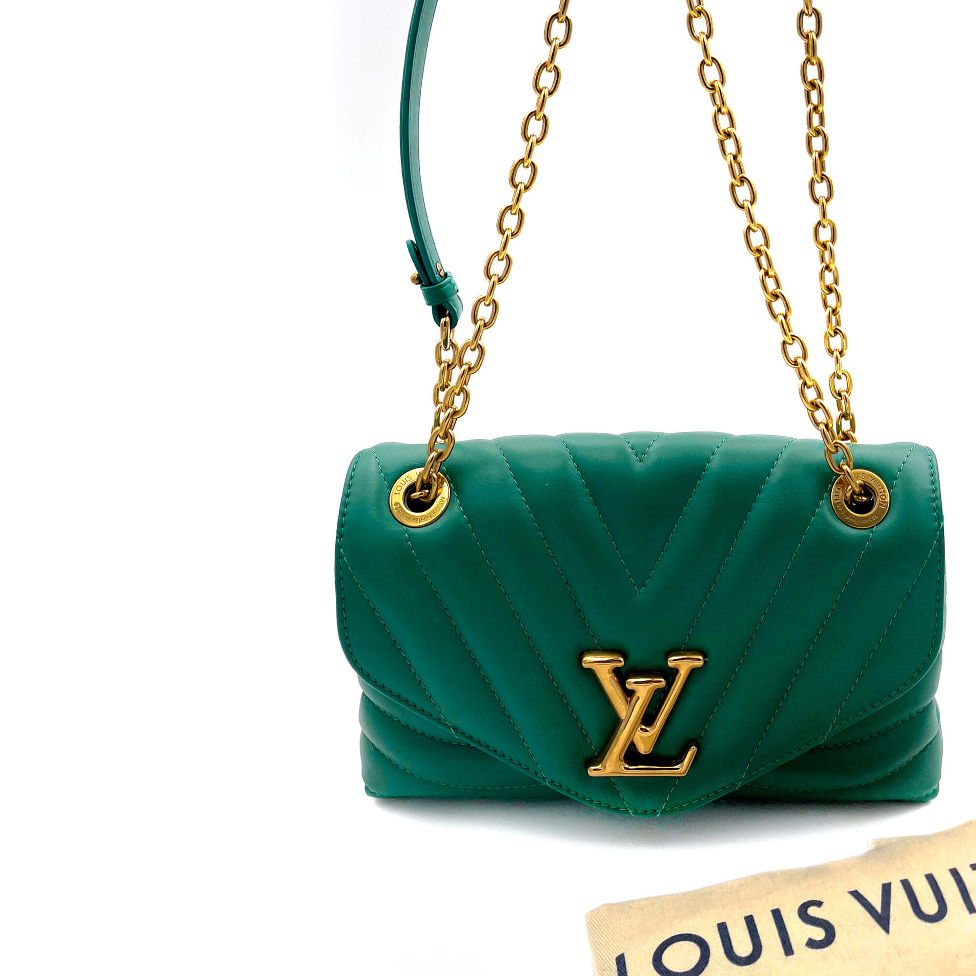 Louis Vuitton Malibu Green Calfskin New Wave Chain Bag PM  myGemma  Item  119590
