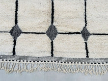 Load image into Gallery viewer, Beni ourain rug 6x9 - B184, Beni ourain, The Wool Rugs, The Wool Rugs, 