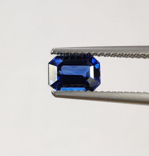 1.16 cts Natural Blue Sapphire Loose Gemstone Emerald Cut Certified