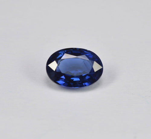 0.86 cts Natural Blue Sapphire Loose Gemstone Oval Cut Certified