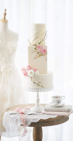 white vintage inspired wedding cake