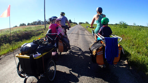 Bicycle trailers - kids travel