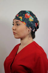 Kék unisex orvosi sapka bagolymintával