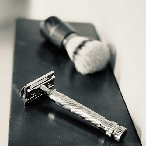 Barbaric shaving safety razor shaving brush