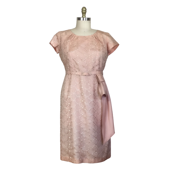 1950s PEACH EMBROIDERED DRESS {WAIST 34 INCHES}– Lo Que Fue Boutique