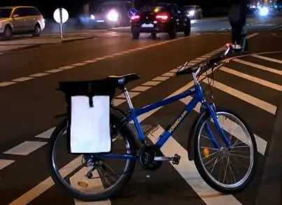 reflektierende Fahrradtasche Straße dunkel