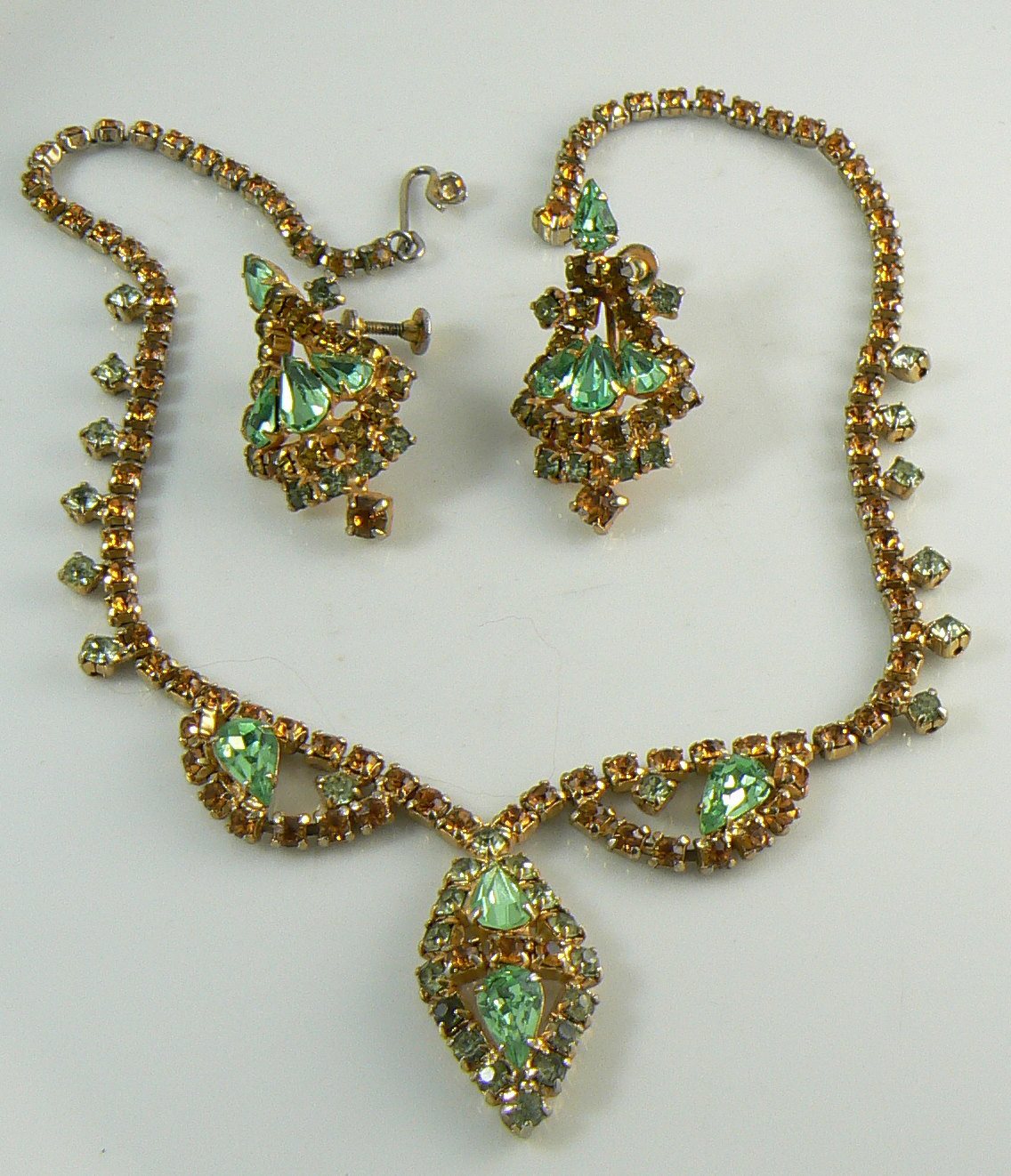 Vintage Topaz Peridot Green Rhinestone Necklace Earrings Set