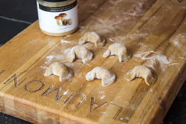 Fresh pasta with boletus 