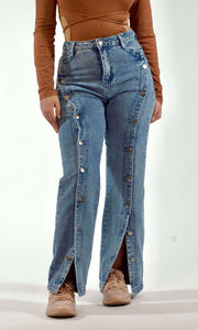 ALL THE WAY UP - Button detail straight leg jeans Jayli's Runway