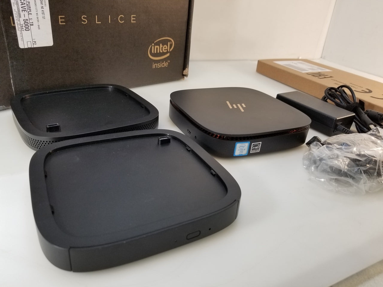 Hp Elite Slice G1 Mini PC Intel i5-6500T 2.50Ghz 8GB Ram 256GB SSD