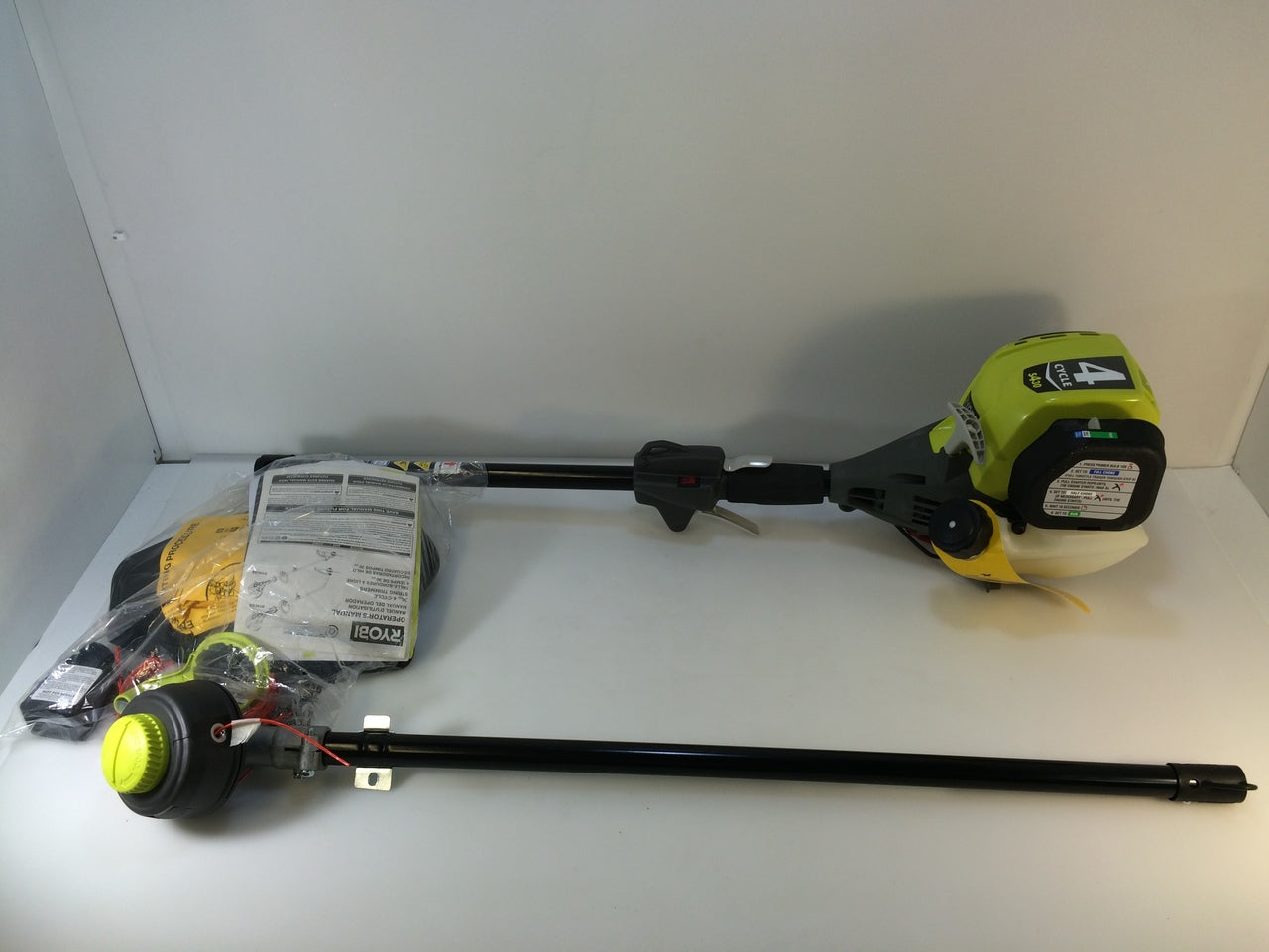 Ryobi Ry4css 4 Cycle 30cc Attachment Capable Straight Shaft Gas Trimme
