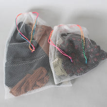 Load image into Gallery viewer, Reusable Mesh Laundry Bags
