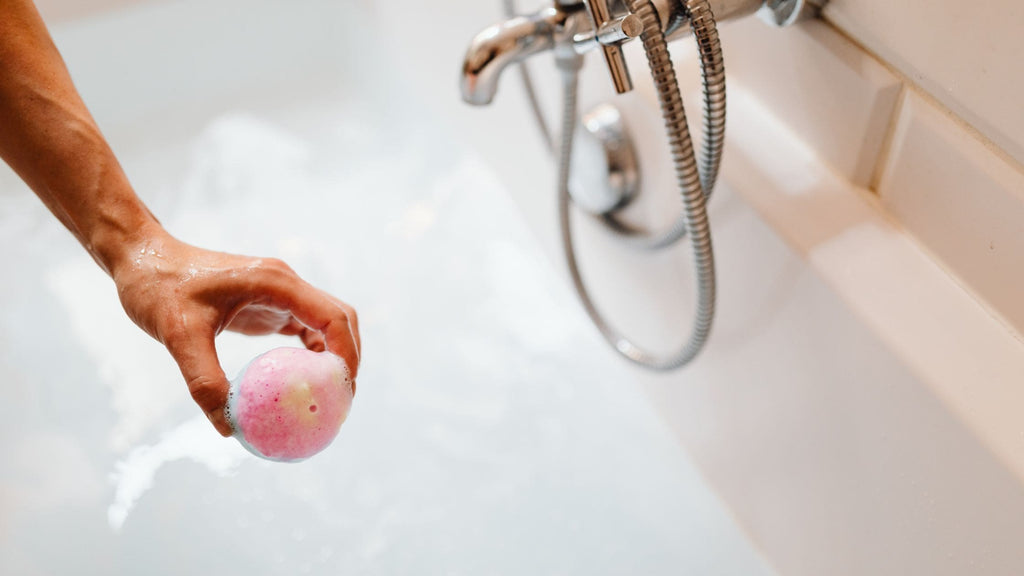 How to properly use bath bombs during pregnancy