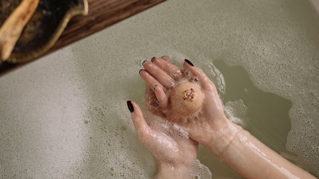 How to Use a Bath Bomb?