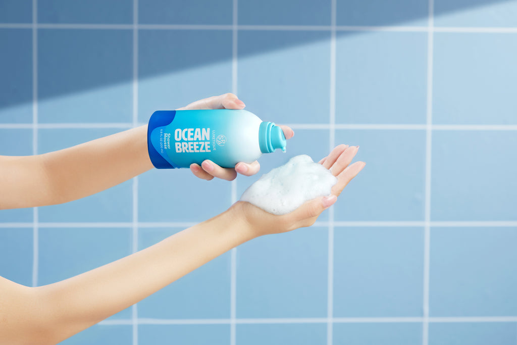 Using Shower Mousse - Dispense a small amount of mousse into your palm. Rub hands together to create a rich lather. Gently massage onto damp skin, then rinse for a refreshing cleanse