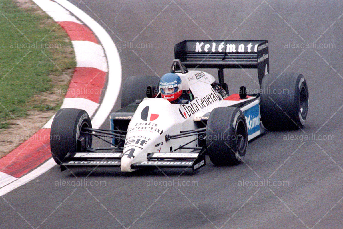 F1 1986 Philipp Streiff - Tyrrell 015 - 19860127