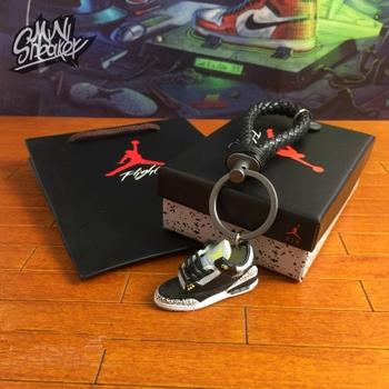 Mini Sneaker Keyring- AJ1 x LV – Diamond Kicks