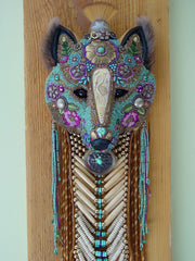 Beaded Wolf Face