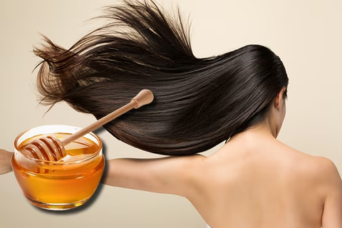 Honey's natural properties deeply moisturize, leaving hair and skin wonderfully hydrated