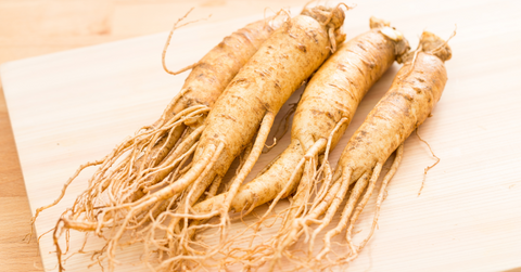 Ginseng contains antioxidants that help protect the skin from free radical damage, which can contribute to premature aging