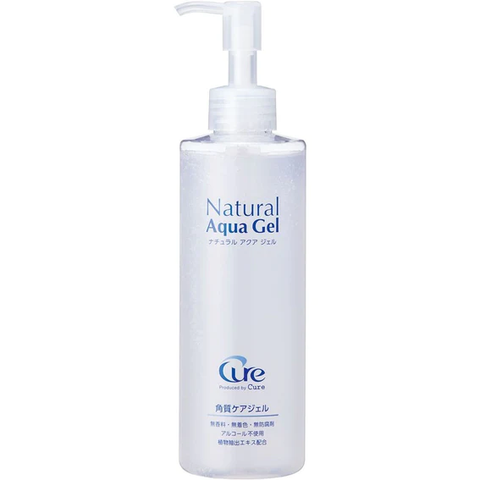 Cure Natural Aqua Gel Exfoliator removes dead skin cells, enhancing summer skin's radiance and smoothness.