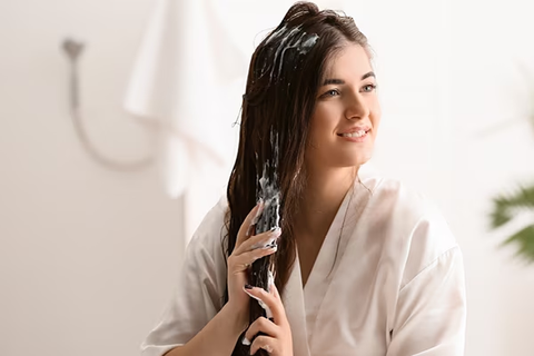 After shampooing in the Japanese Hair Care Routine, conditioner nourishes & shields hair from environmental factors