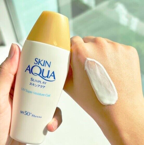 Skin Aqua Sunblocks have the dual function of both sun protection and moisturizing