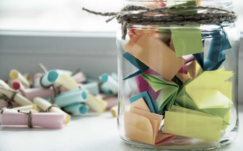 Starting with a gratitude jar, capturing wonderful memories, sets the tone for a heartfelt Thanksgiving