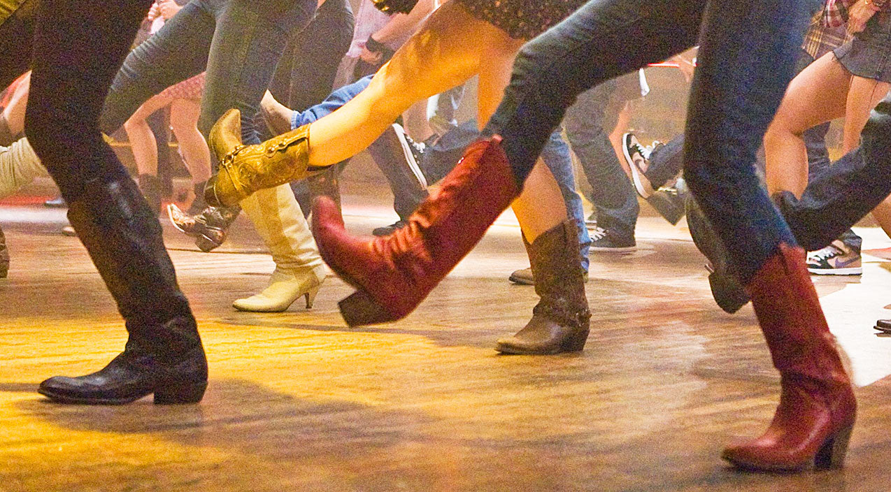 5 Of The Most Epic Country Line Dance Fails (WATCH) | Country Rebel