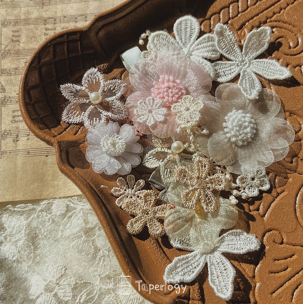 Heko Floral Lace Paper Doilies