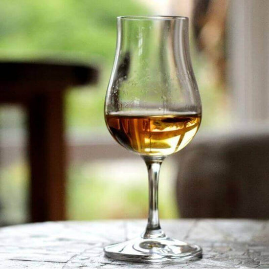 A Guide to Whisky Glasses - Know Your Tulip From Your Tumbler