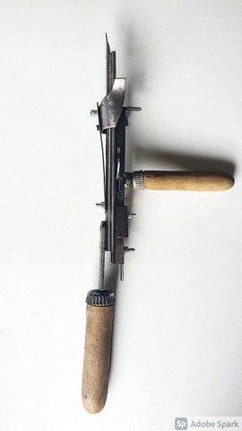 manual tufting gun