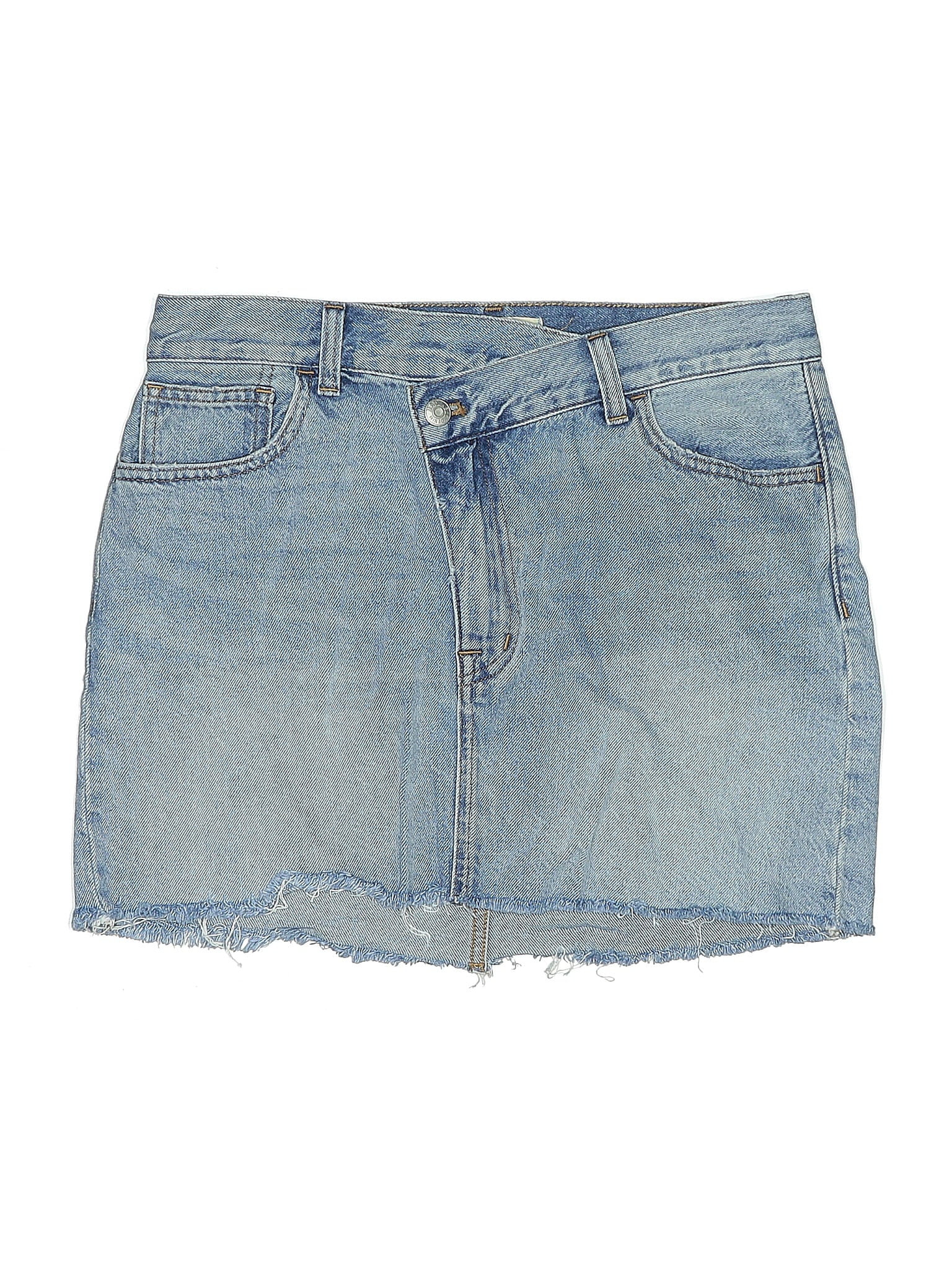 image of Denim Shorts in Light Wash