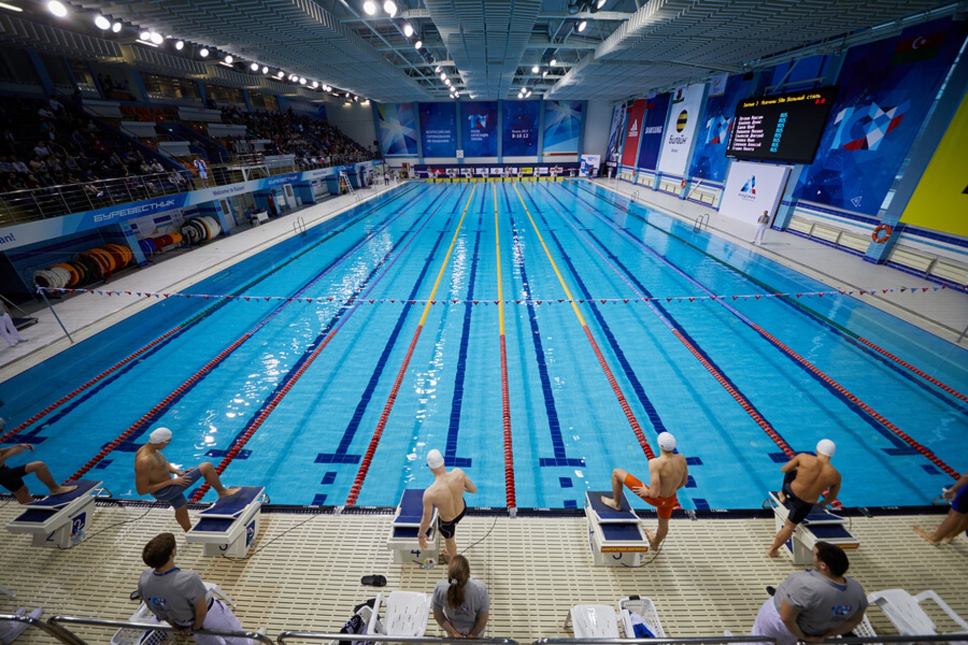 Piscina preparada para diferentes modalidades de competición