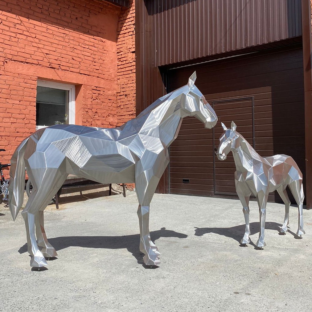 polygonal horse sculpture