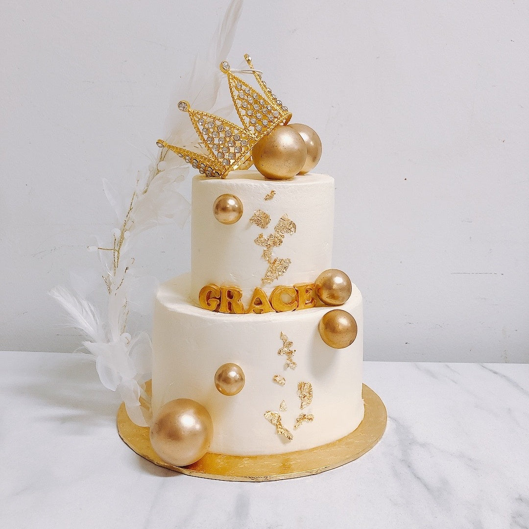 Royal Crown Gold Two Tier Cake – Honeypeachsg Bakery