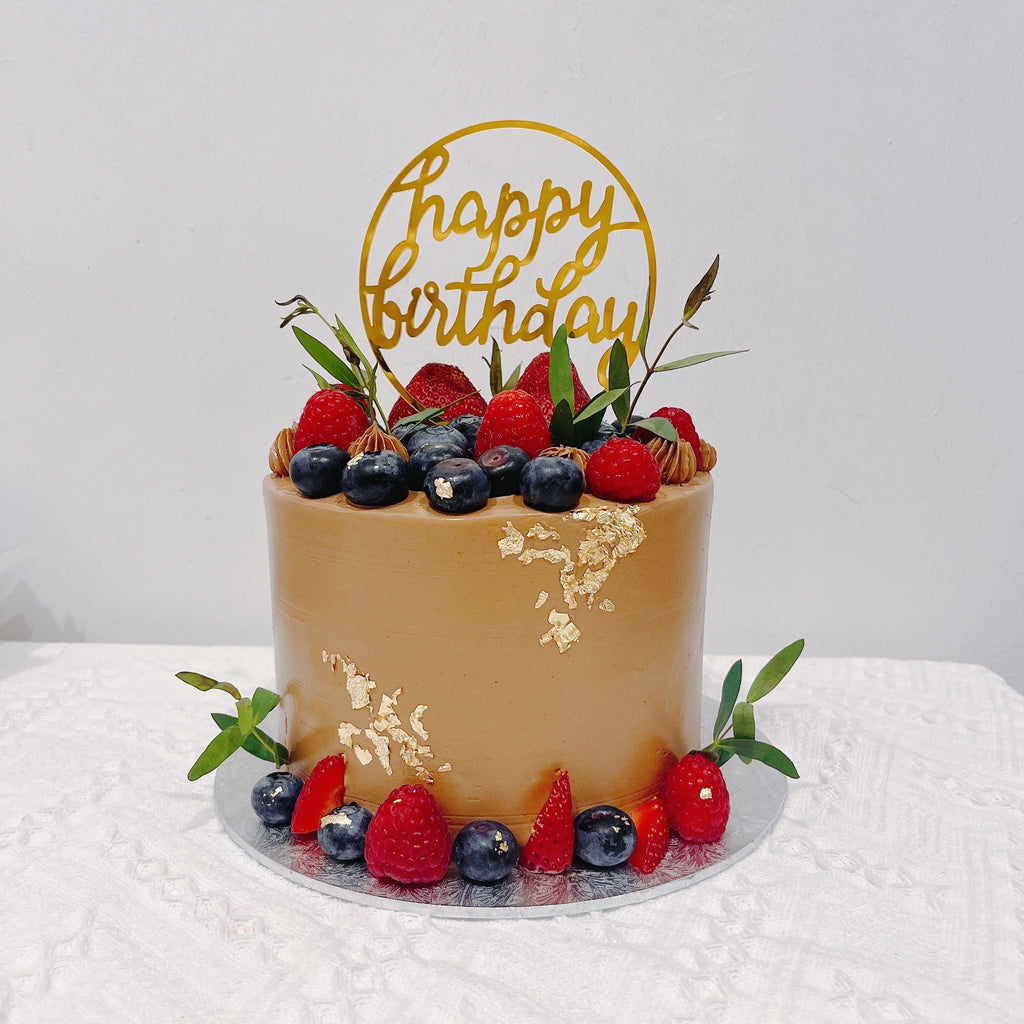 Banana Choc Chip Bee Birthday Cake – Salted Honey