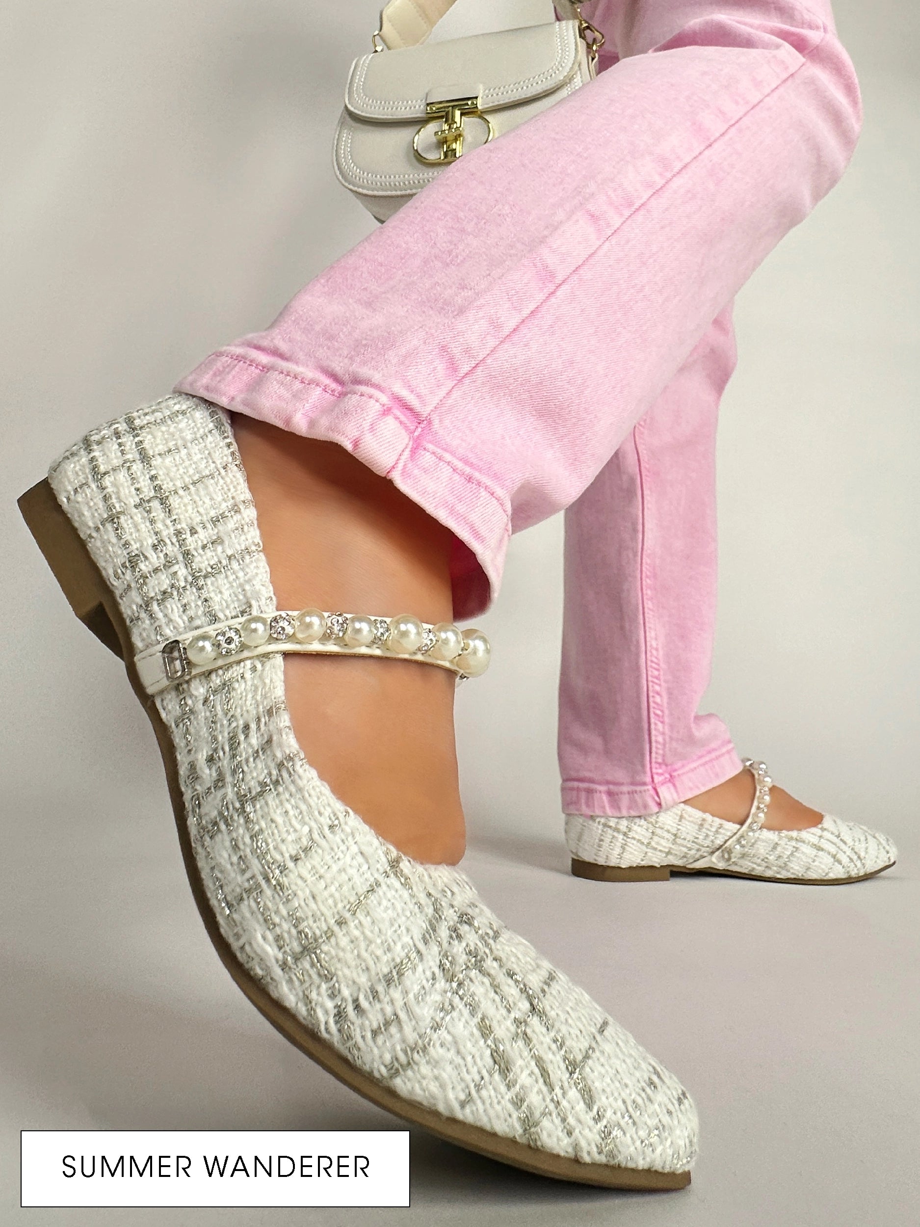 Summer Wanderer Trending Collection Home Page Banner