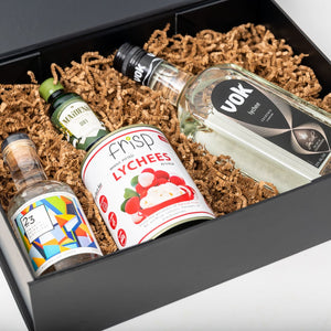 https://cdn.shopify.com/s/files/1/0512/8539/3574/products/lychee-martini-at-home-cocktail-kit-gift-pack-120_300x.jpg?v=1661232073