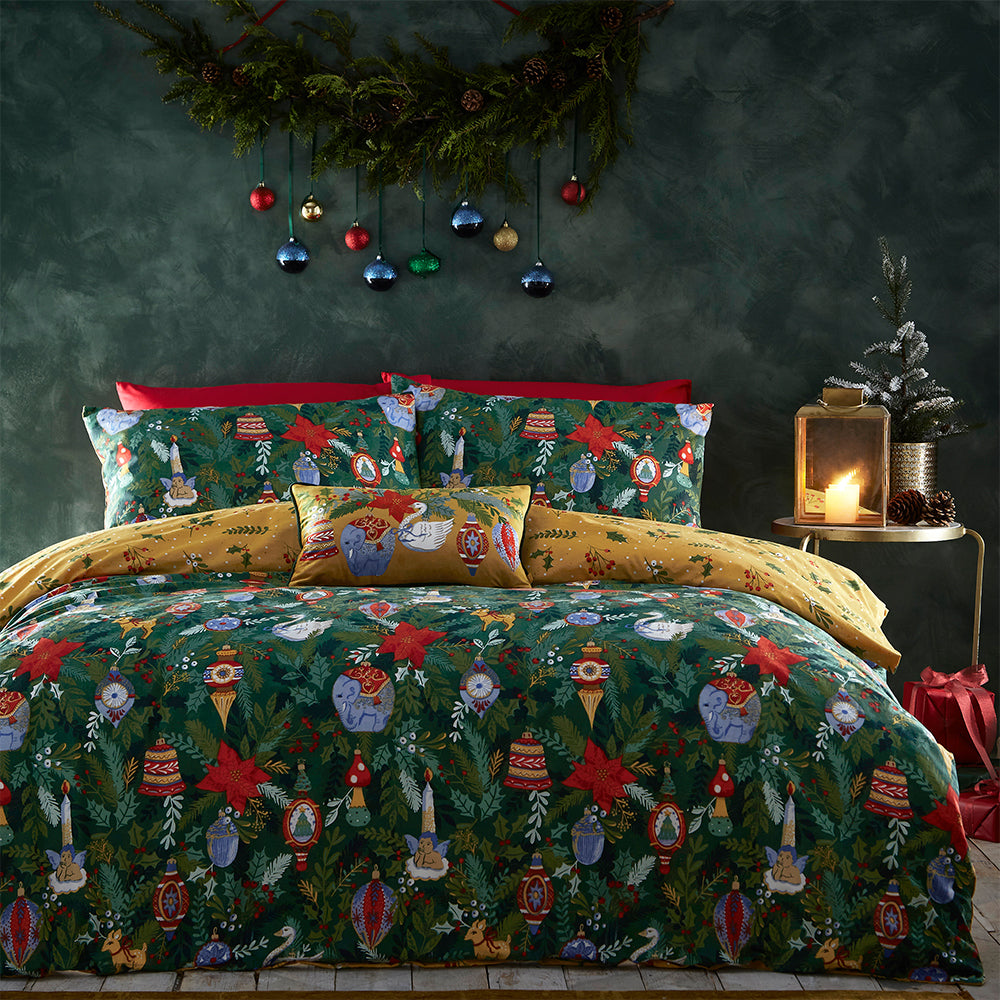 Photos - Bedspread / Coverlet HALLS Deck The  Christmas Duvet Cover Set Pine Green, Pine Green / Double D 