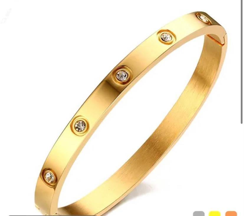 Gold Set LOVE Bracelet- Stainless Steel - The Love Bangle – Harlin ...